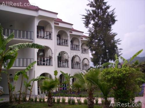 Sailors Beach Club 1